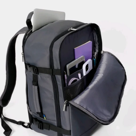 Open Story 35L Travel Backpack Grey - Picture 4 of 13